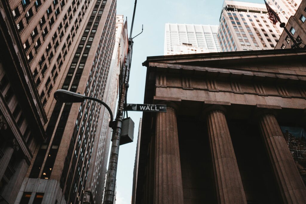 Amex GBT avalia venda após desempenho fraco na bolsa