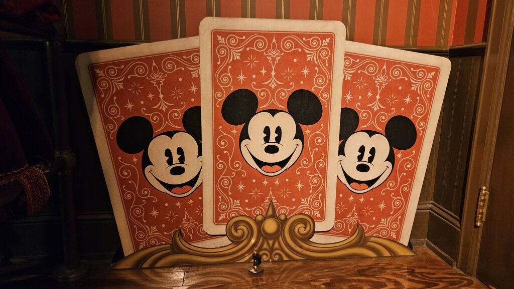 Disney investe em OpenAI e licencia mais de 200 personagens para gerar vídeos com IA Disney investe em OpenAI e licencia mais de 200 personagens para gerar vídeos com IA