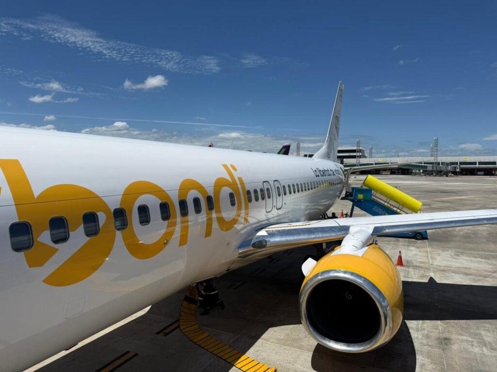 Flybondi realiza primeiro voo de Maceió e Salvador a Buenos Aires