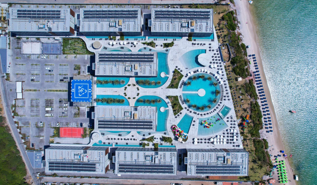 Maior aposta da GAV Resorts: conheça o Porto 2 Life em Porto de Galinhas Porto 2 Life visto do alto, em Ipojuca (Divulgação/GAV Resorts)
