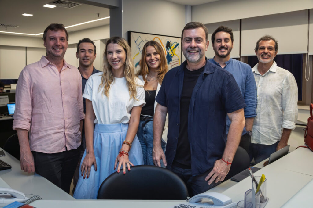 É HIT! Tiny Desk Brasil lança episódio extra em parceria com a Embratur É HIT! Tiny Desk Brasil lança episódio extra em parceria com a Embratur
