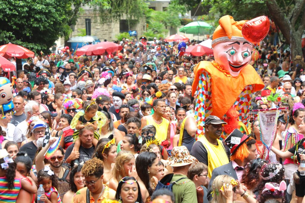 Carnaval de rua: conheça as principais festas espalhadas pelo Brasil em 2026 Carnaval de rua: conheça as principais festas espalhadas pelo Brasil em 2026