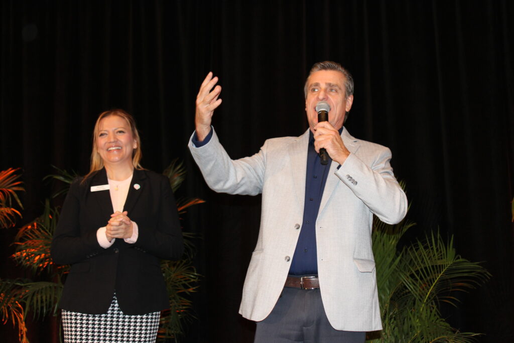 Summit da HotelDO: trade show reúne grandes marcas do turismo em Orlando; veja fotos