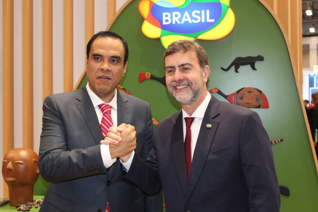 Ministério do Turismo leva resultados recordes e foco em investimentos à BTL 2026 Gustavo Feliciano, ministro do Turismo, com Marcelo Freixo, presidente da Embratur ministério do turismo