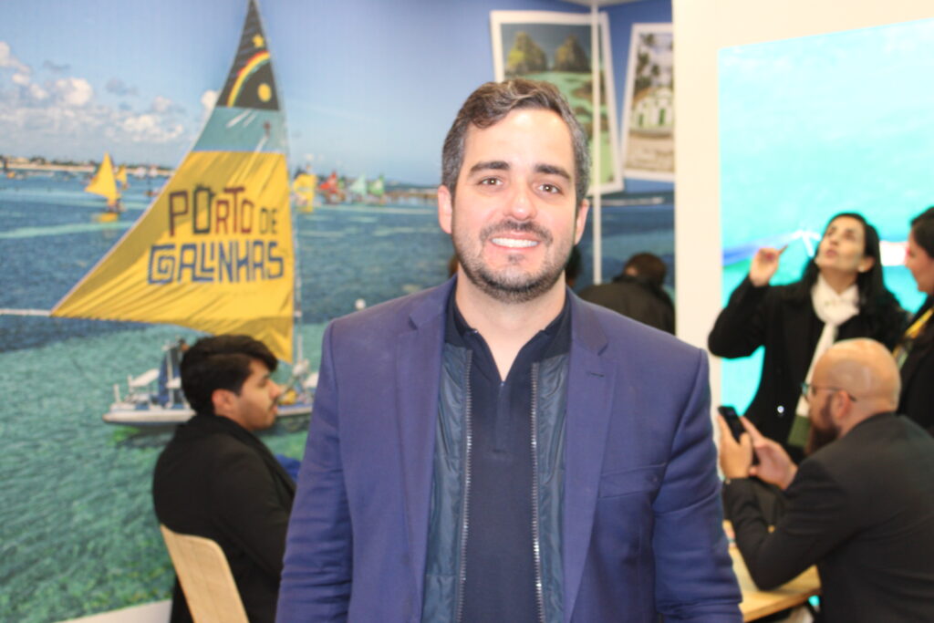 Pernambuco reforça presença no mercado espanhol e comemora sucesso das rotas diretas durante a Fitur Pernambuco reforça presença no mercado espanhol e comemora sucesso das rotas diretas durante a Fitur