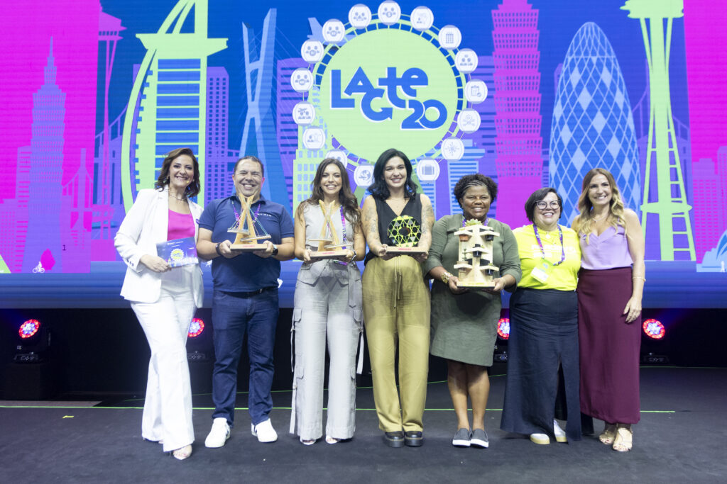 Prêmio Você Inspira no Lacte reúne 34 projetos e reforça maturidade do setor corporativo Prêmio Você Inspira no Lacte reúne 34 projetos e reforça maturidade do setor corporativo