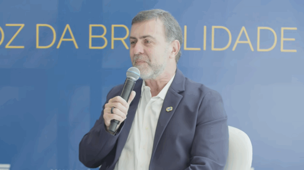 Em último dia no cargo, Marcelo Freixo se despede da Embratur com balanço de crescimento e legado no turismo Em último dia no cargo, Marcelo Freixo se despede da Embratur com balanço de crescimento e legado no turismo