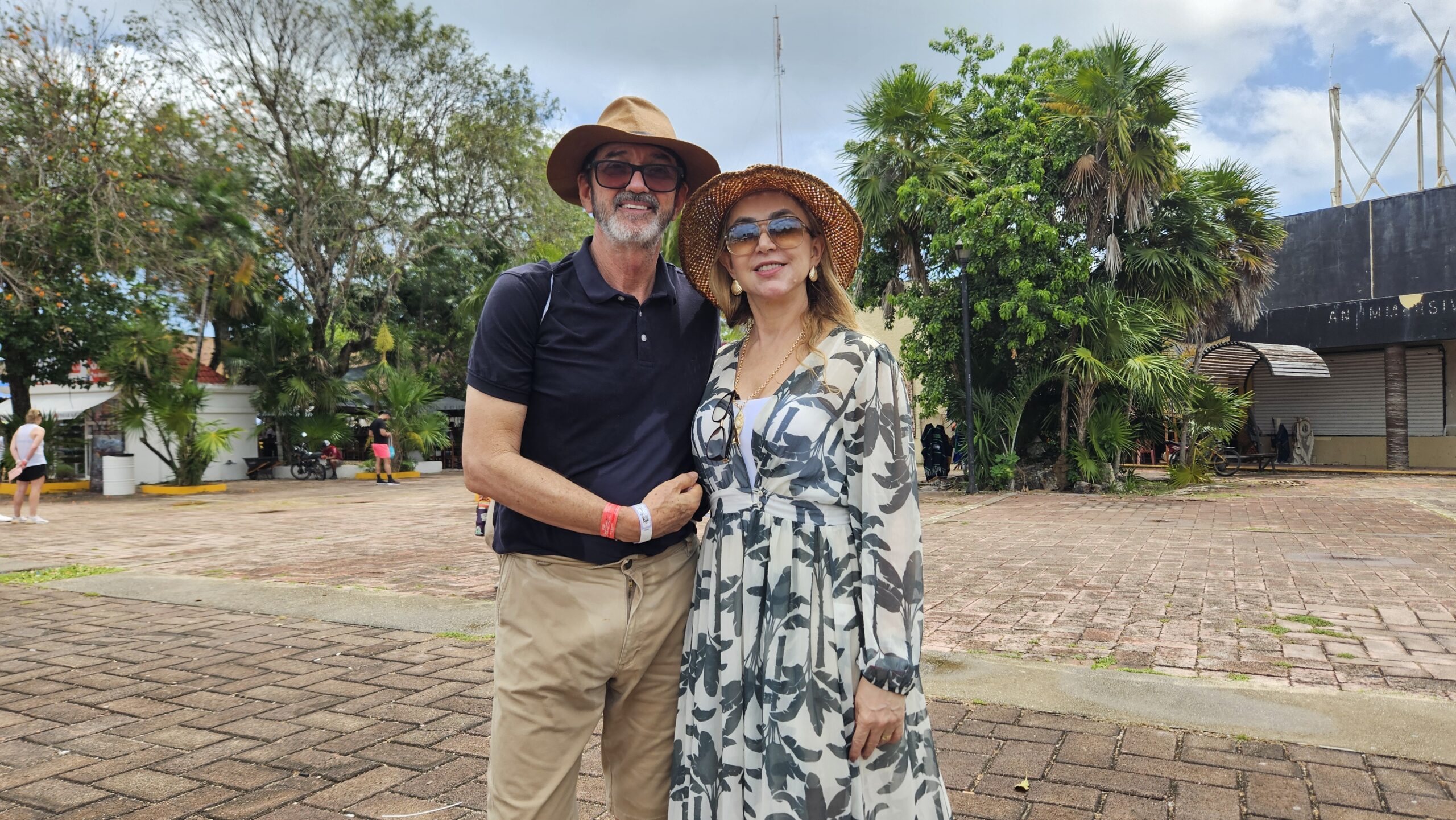 José Maria Caires e Walmária Caires, da Maxtur Viagens & Turismo