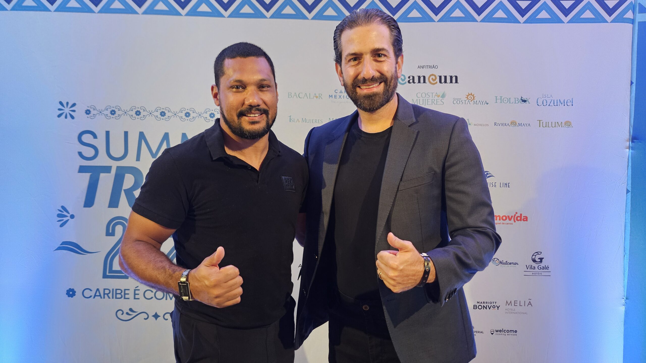 Jeferson Mendez, da Sieben Tour, e Bruno Heleno, da Trend Viagens