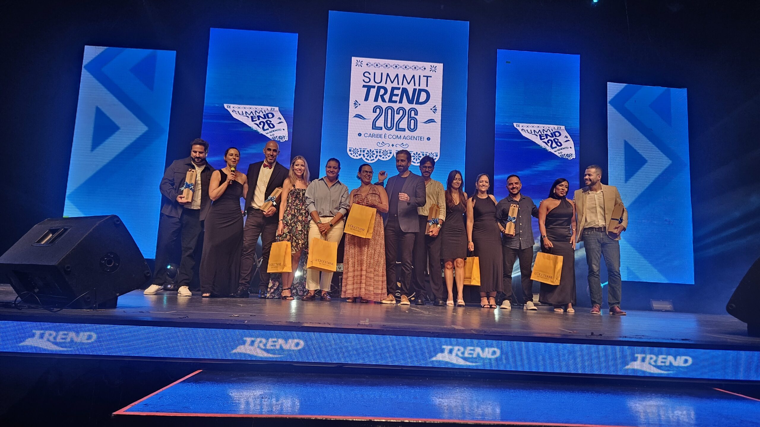 Cada membro que faz parte do time da Trend foi premiado no último dia do Summit 2026