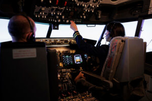 IA (Freepik/DC Studio) avião