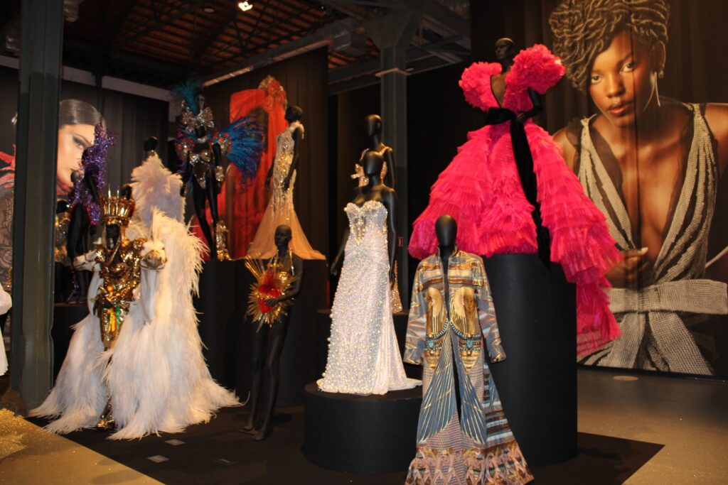 Injeção de R$ 100 milhões: Rio Fashion Week alavanca hotelaria em 2026 Injeção de R$ 100 milhões: Rio Fashion Week alavanca hotelaria em 2026