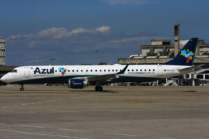 Azul