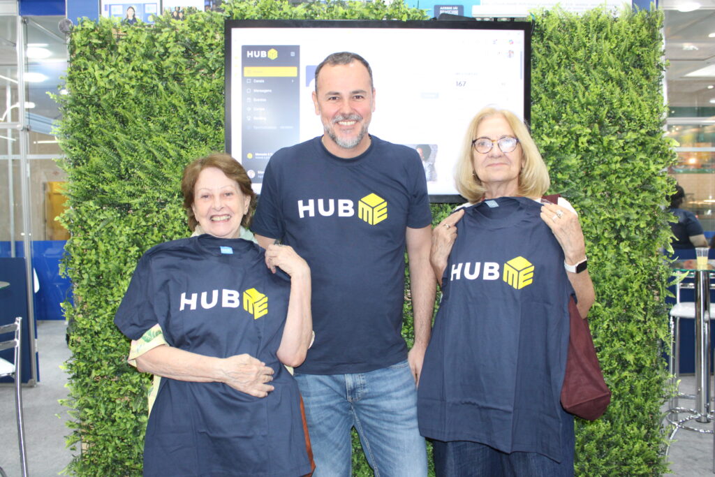 Sucesso! HUB ME é lançado na WTM-LA com entrega de camiseta exclusiva na WTM-LA HUB ME