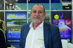 Toni Sando