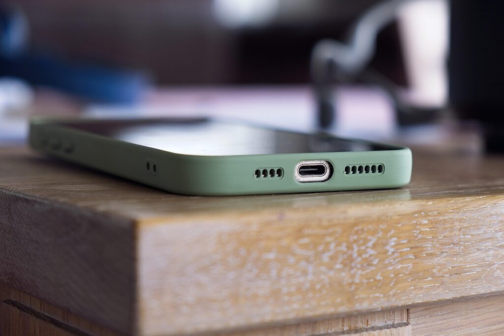 Nova edição da “Disputa de recompensas” da Livelo tem iPhone 16 como prêmio