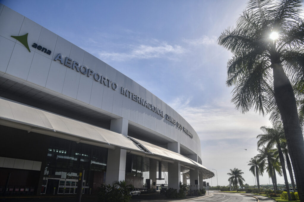 Aena prevê mais de 877 mil assentos em feriado de Tiradentes nos aeroportos do Brasil