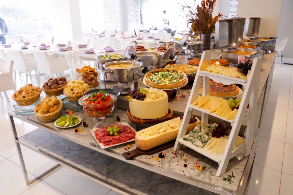 CDesign Hotel promove almoço especial de Dia das Mães com experiência gastronômica completa no Rio