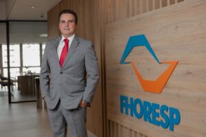 Edson Pinto diretor-executivo da Fhoresp - Federação de Hotéis, Restaurantes e Bares do Estado de São Paulo (Fhoresp) projeta crescimento de 7% no faturamento em 2026 em comparação com o mesmo período de 2025 (Divulgação/FhoreSP)
