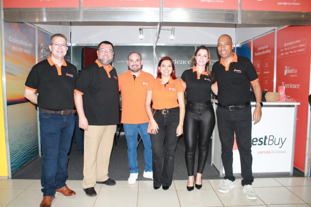 Equipe da BestBuy na FIT Cataratas
