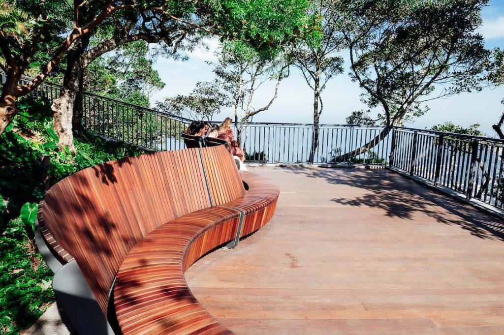 Novo mirante é inaugurado no Alto Corcovado e amplia experiência dos visitantes no Parque Nacional da Tijuca Novo mirante é inaugurado no Alto Corcovado e amplia experiência dos visitantes no Parque Nacional da Tijuca