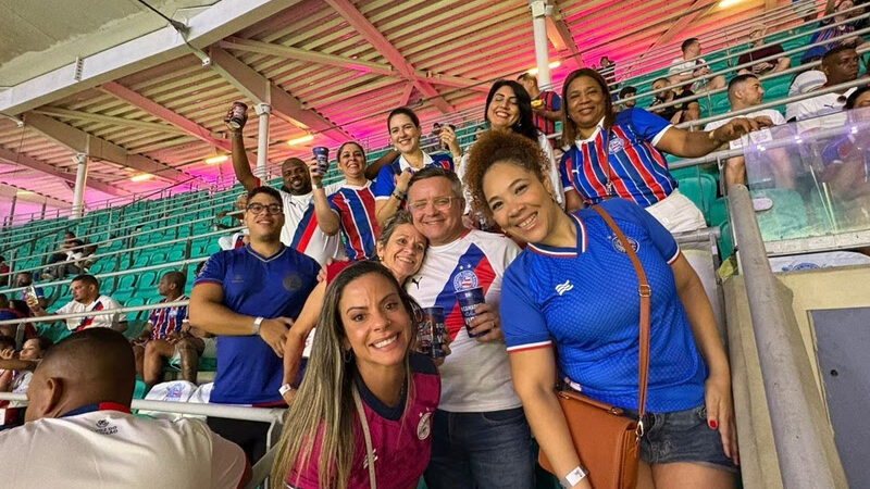 EHTL leva agentes de viagens para camarotes de Palmeiras e Bahia em estratégia de aproximação EHTL leva agentes de viagens para camarotes de Palmeiras e Bahia em estratégia de aproximação