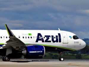Azul
