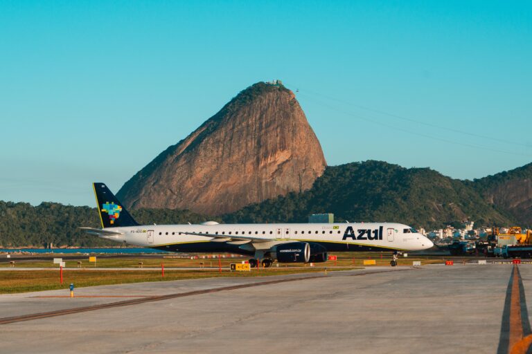 azul
