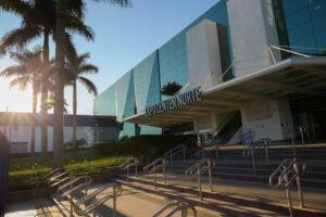 EXPOCENTERNORTENOTURNA0899 (2)
