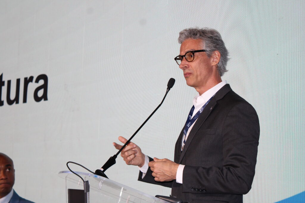 235 mil cruzeiristas a menos, share das agências e mais: Marco Ferraz antecipa dados do setor na abertura do Fórum Clia Marco Ferraz, da Clia Brasil