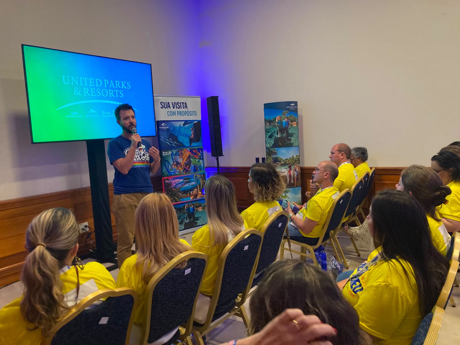 Leonardo Fortes, da United Parks em apresentação na Arena Abreu