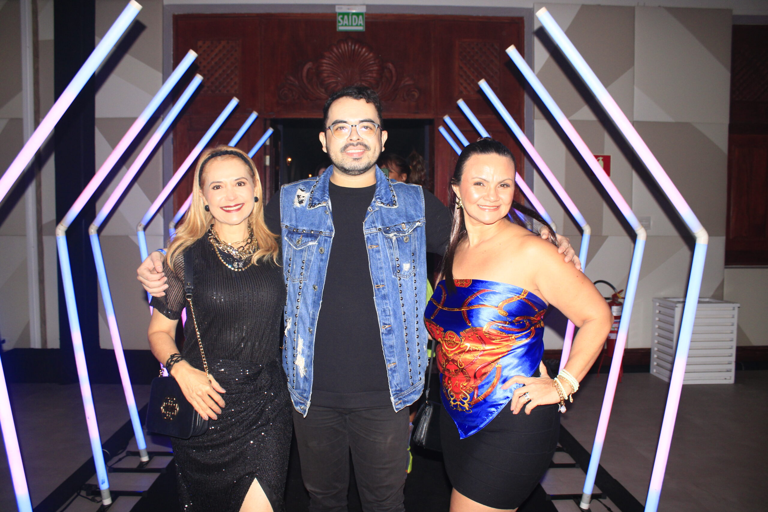 Lysbela Freitas, da Mirassel Turismo; Luiz Fernandes, da Fly; e Herlene Gomes, da Blue Dream Viagens