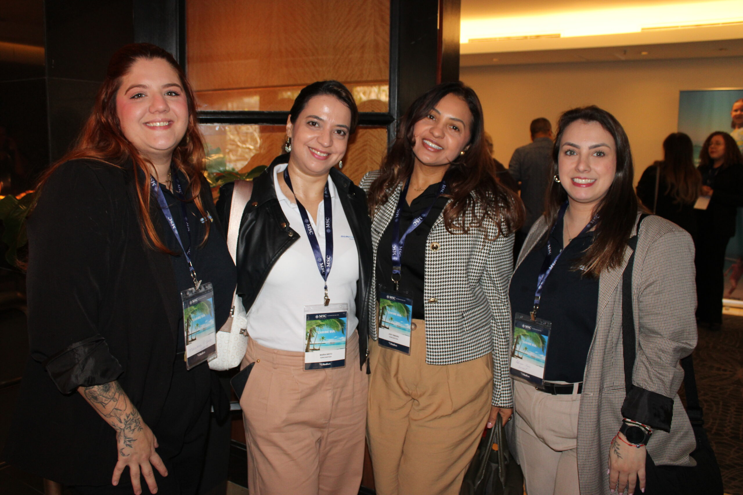 Mariana Santos, Maíra Brito, Josy Ribeiro e Rhaiane Vieira, da Sun Coast USA