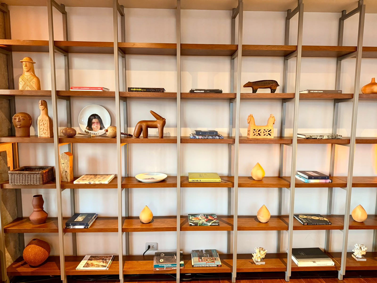 A decoração contemporânea preserva a sofisticação característica do Tivoli Mofarrej, aliando elegância e funcionalidade