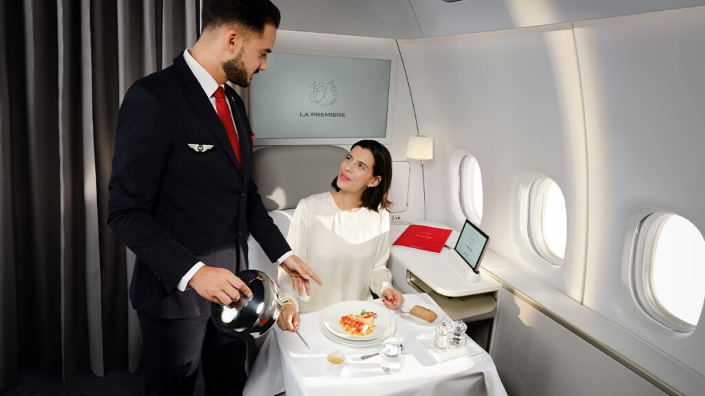 Para marcar a premiação, a companhia produziu um documentário de quase 35 minutos sobre a evolução do produto (Divulgação/Air France)