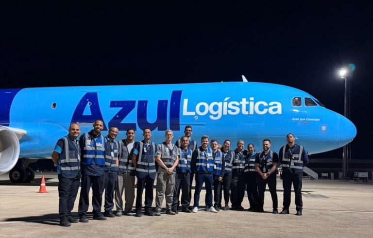 Azul