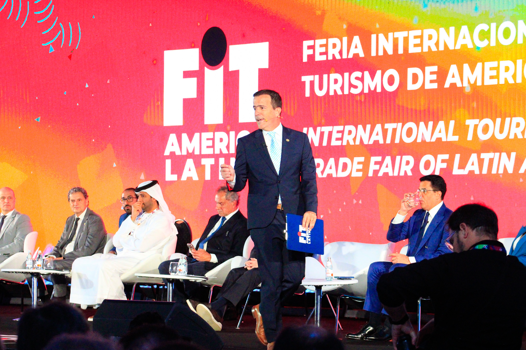 Andrés Deyá, presidente da FIT, protagonizou uma abertura emocionada