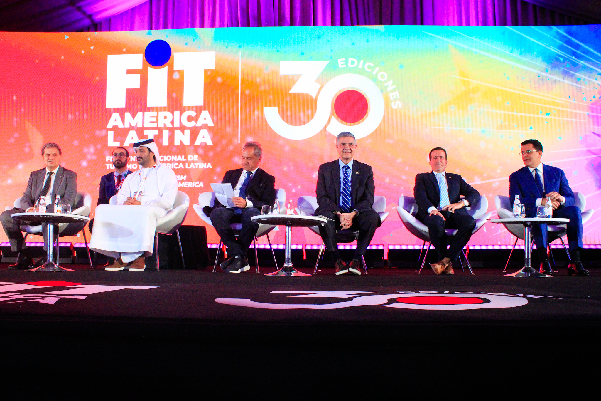 Autoridades do turismo na abertura da FIT Buenos Aires 2026