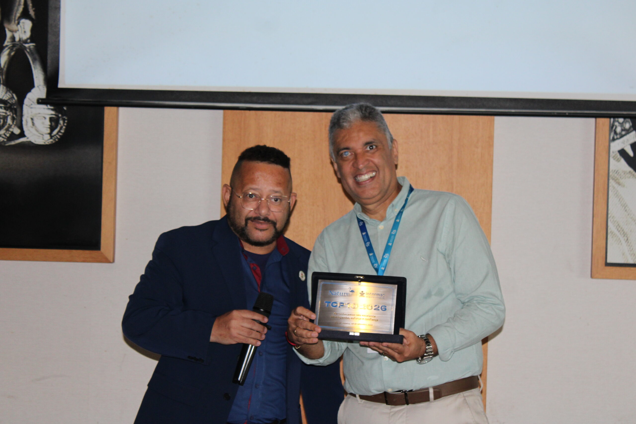 Francisco Magalhães, da Nature Turismo, com Eduardo Aoki, da Intermac