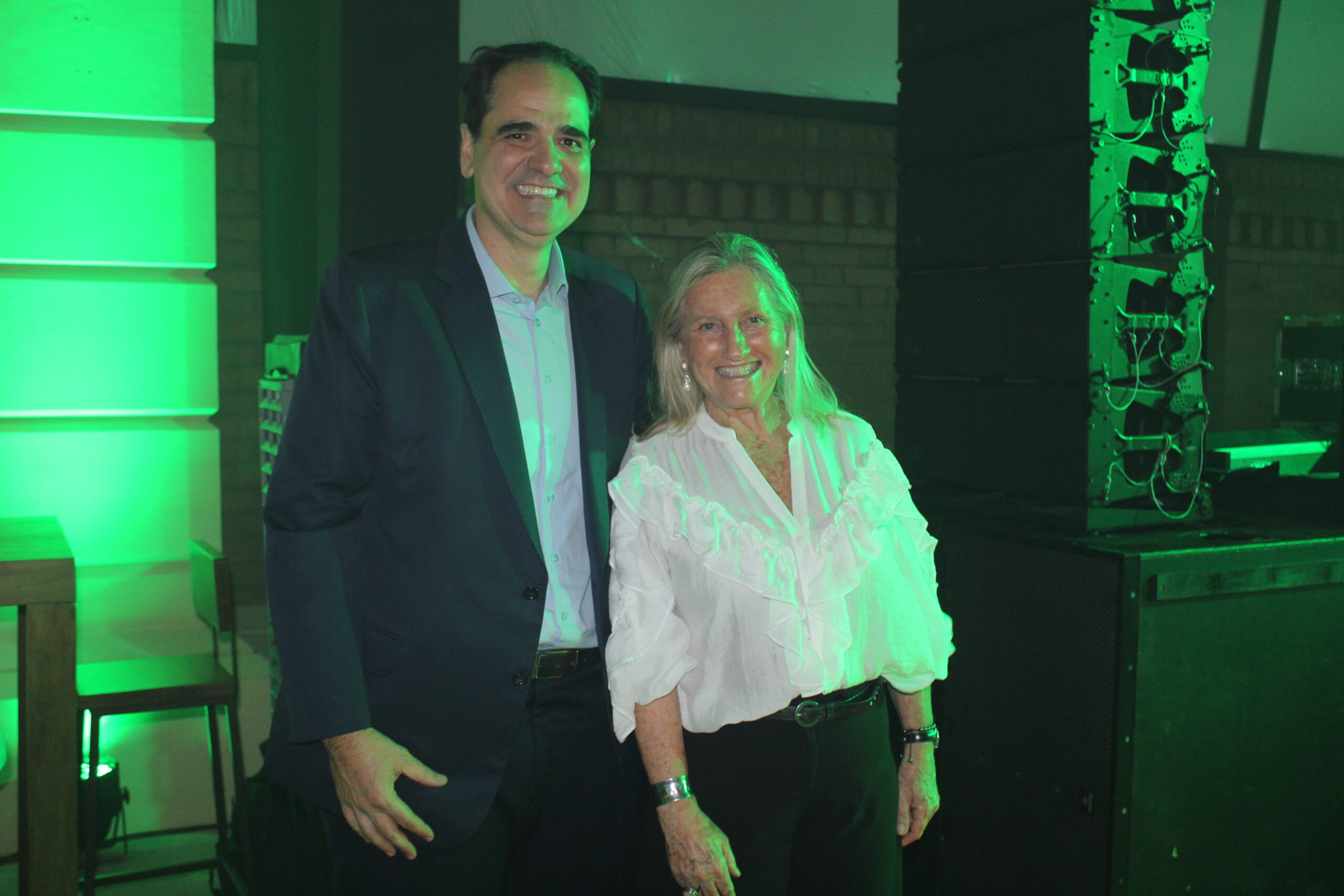 Edu Bernardes, da Konvia, com Rosa Masgrau, do M&E