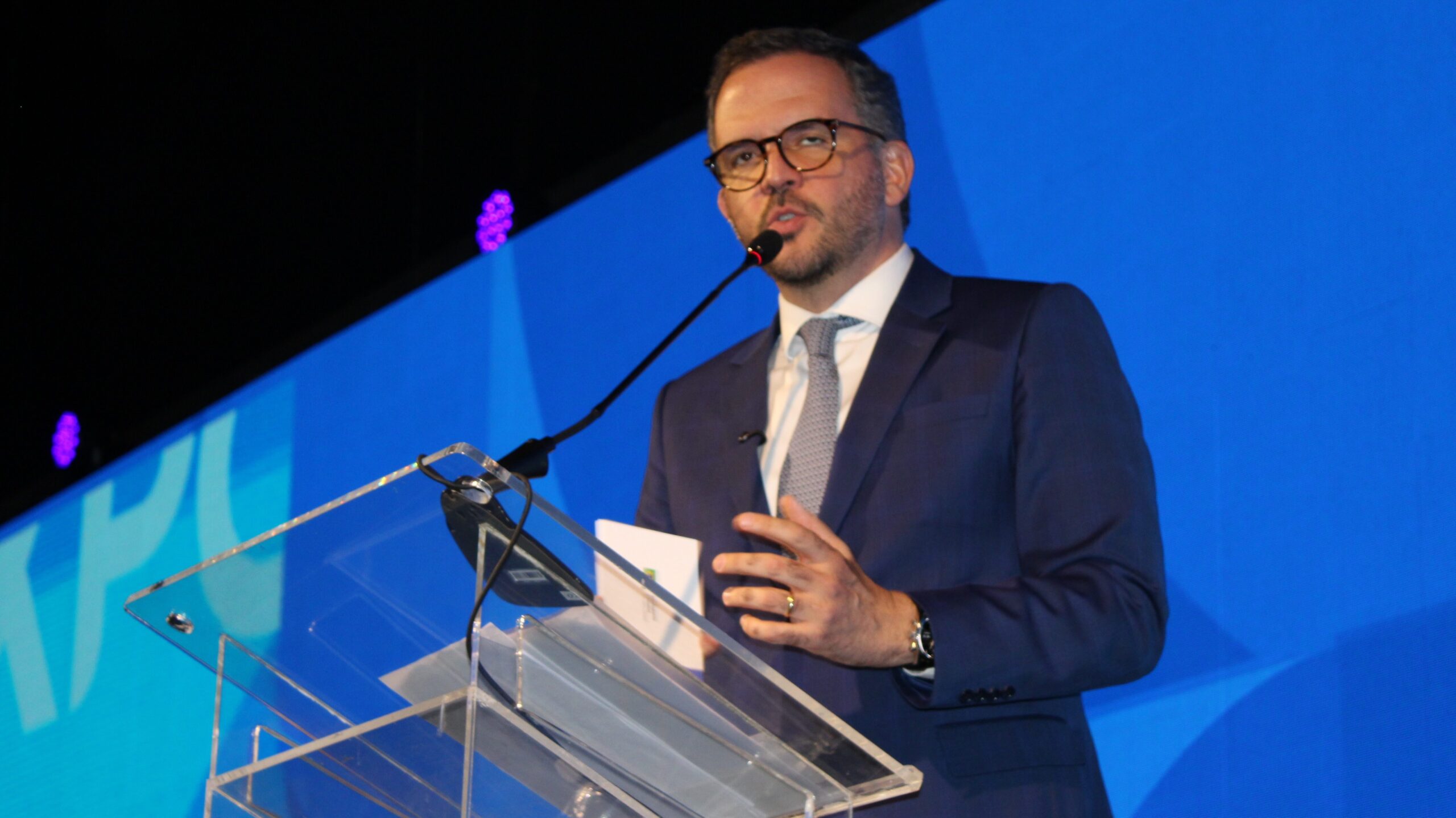 Ministérios do Turismo e de Portos e Aeroportos destacam crescimento e investimentos na abertura da Abav Expo 2026