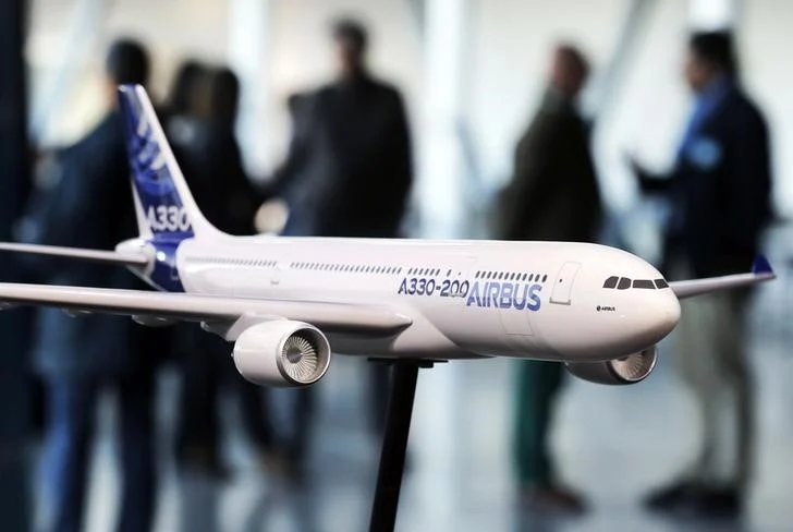 Japan Airlines sinaliza preferência por Embraer em pedido de 20 jatos regionais Japan