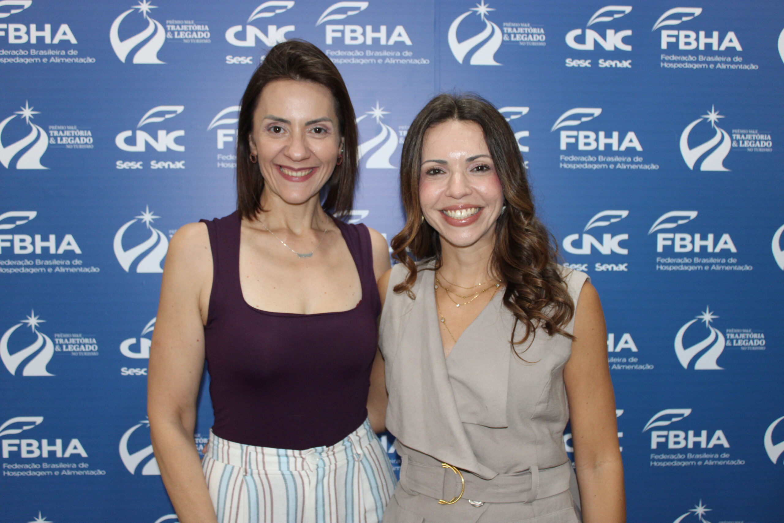 Luana Nogueira e Joyce Macieri, da Alagev