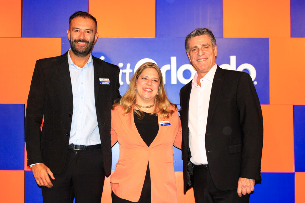 Parques antecipam novidades de 2027 em treinamento do Visit Orlando em São Paulo Visit Orlando parques