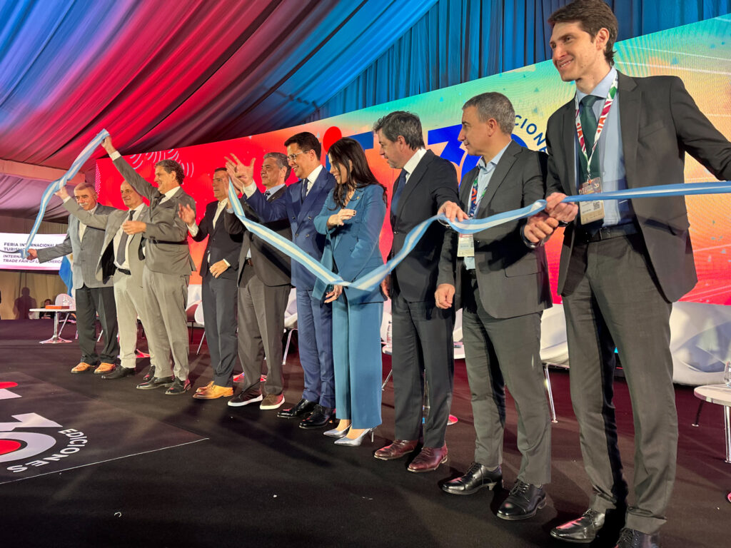 FIT Buenos aires inicia 30ª edição com cerimônia repleta de autoridades; veja fotos FIT