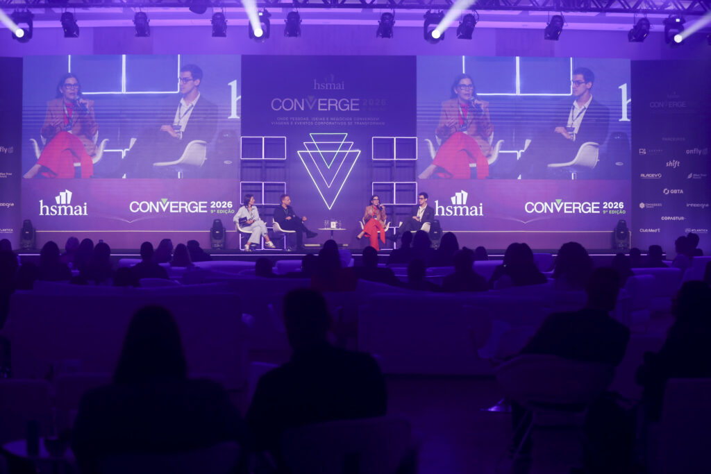 HSMAI Converge 2026 debate IA, dados e novas estratégias para viagens corporativas HSMAI