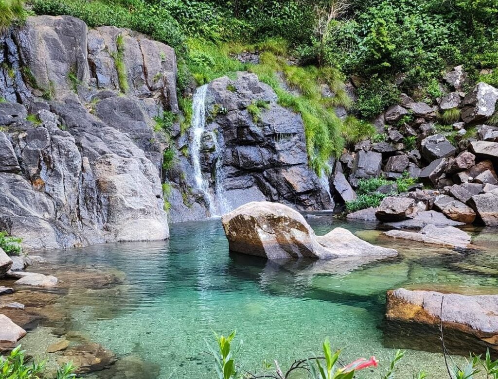Acesso à Cachoeira do Catoá vira disputa judicial no Tocantins Catoá