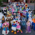 Olaf, Stitch, Mulan e Rapunzel estão entre os personagens presentes na nova experiência (Divulgação/Disney)