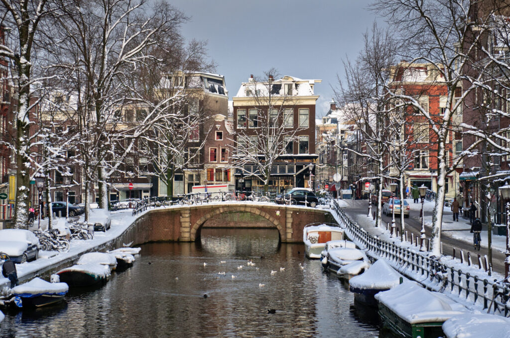 KLM terá 9 voos semanais entre São Paulo e Amsterdã no inverno europeu; veja as datas KLM terá 9 voos semanais entre São Paulo e Amsterdã no inverno europeu; veja as datas