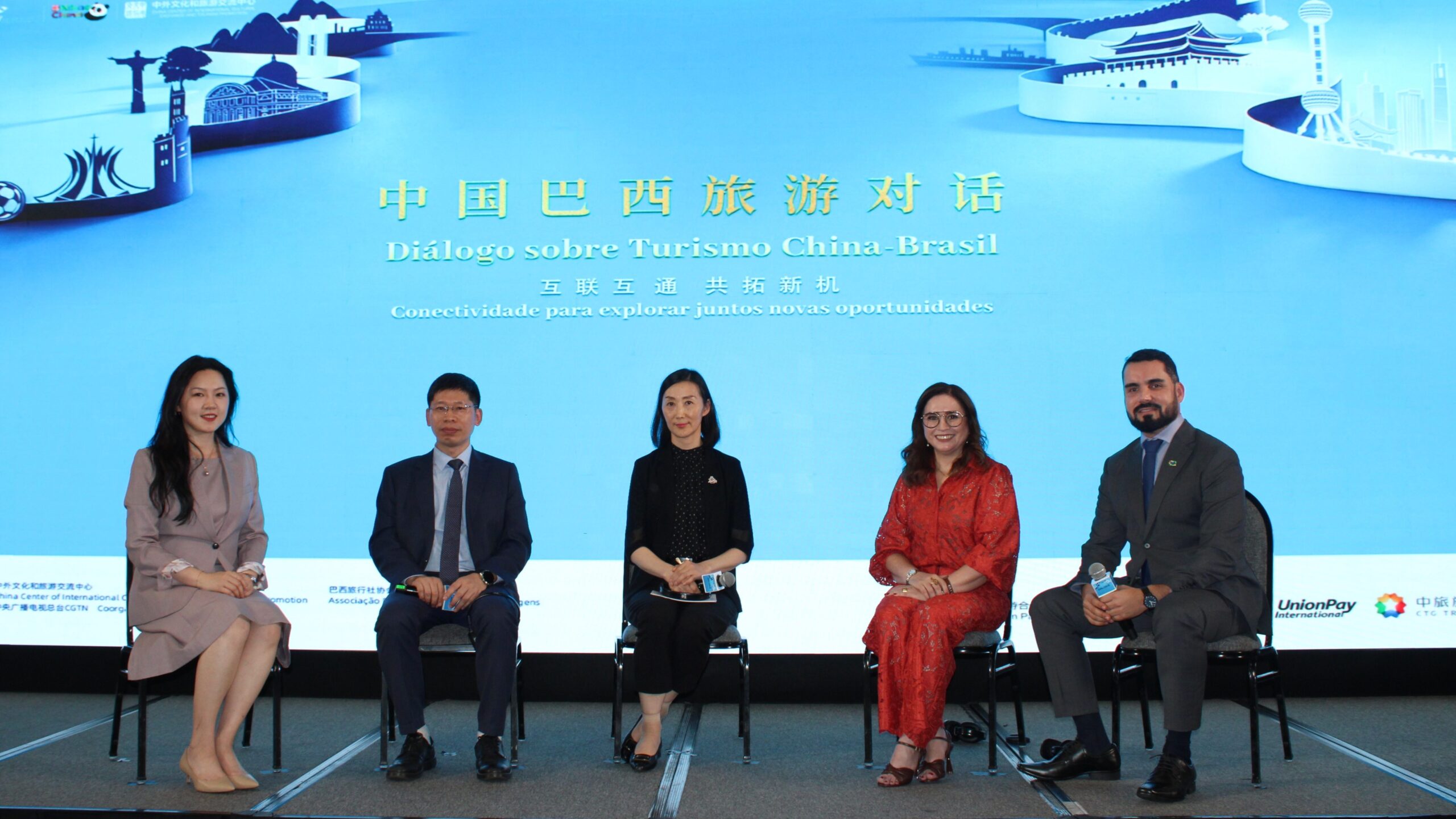 Turismo chinês cresce no Brasil e desafia trade a adaptar produtos e serviços Turismo chinês cresce no Brasil e desafia trade a adaptar produtos e serviços